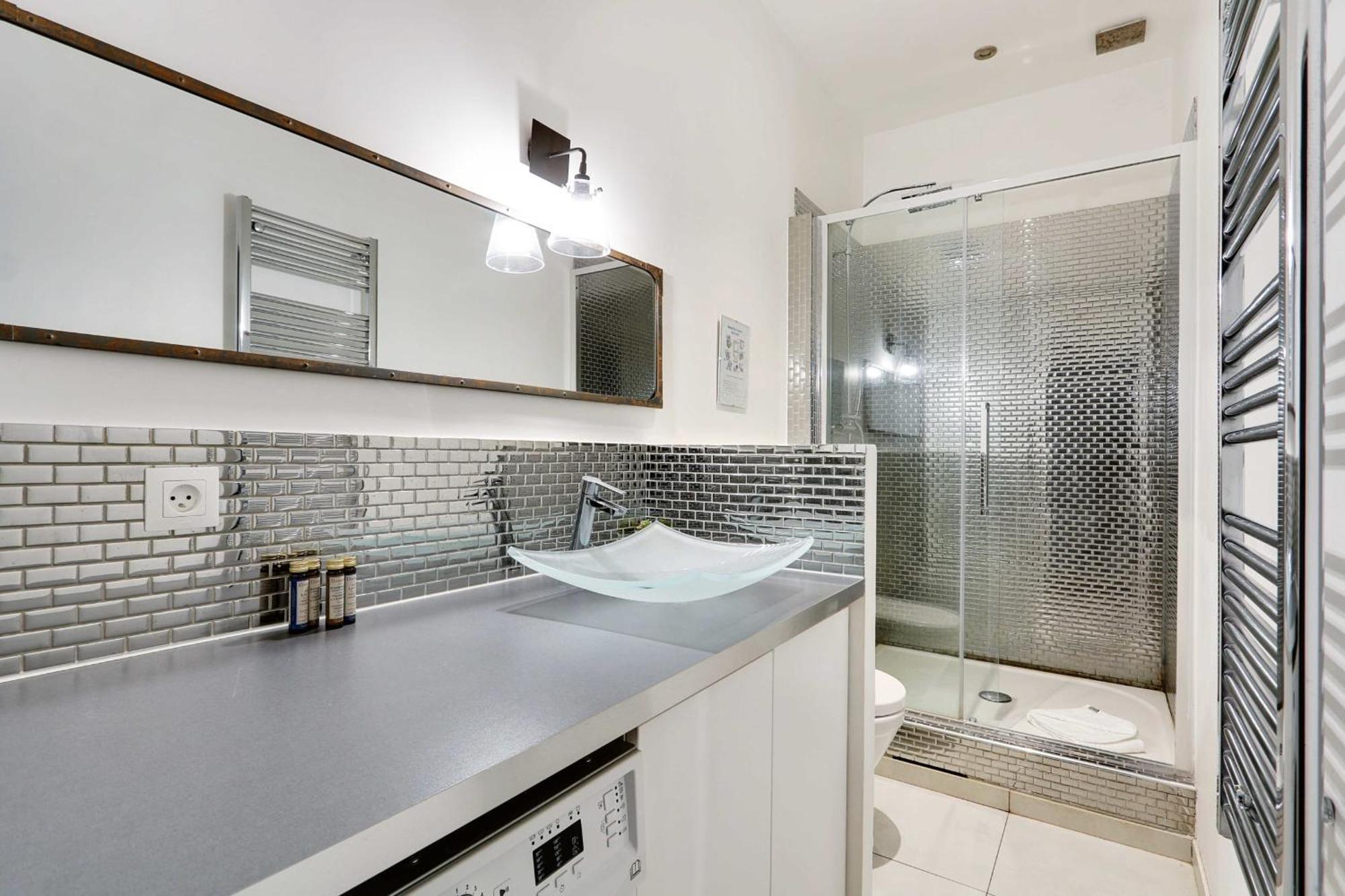 Appart Confortable -1Br 4P- Quartier Beaubourg Paris Luaran gambar